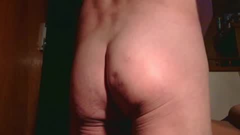 Snapshot of trevluv77 chatting on 11-22-25, 10:14 trevluv77 online show from 11-22-25, 10:14