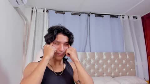 Snapshot of trevor_belmon chatting on 11-05-25, 04:34 Trevor Belmon online show from 11-05-25, 04:34