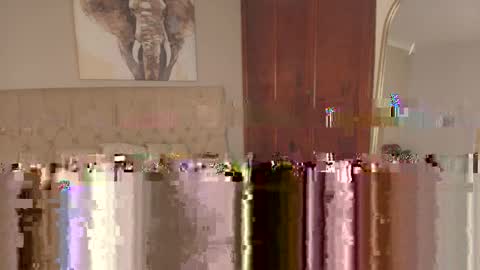 Snapshot of trevor_vinc chatting on 04-30-26, 01:17 trevor online show from 04-30-26, 01:17
