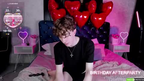 Snapshot of trevorbenson chatting on 02-16-25, 06:10 TrevorBenson online show from 02-16-25, 06:10