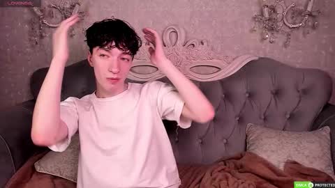 Snapshot of trevorbenson chatting on 09-11-25, 02:17 TrevorBenson online show from 09-11-25, 02:17