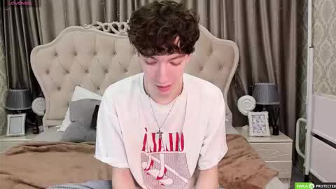 Snapshot of trevorbenson chatting on 09-29-25, 06:13 TrevorBenson online show from 09-29-25, 06:13