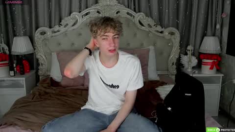 Snapshot of trevorbenson chatting on 10-05-25, 09:07 TrevorBenson online show from 10-05-25, 09:07