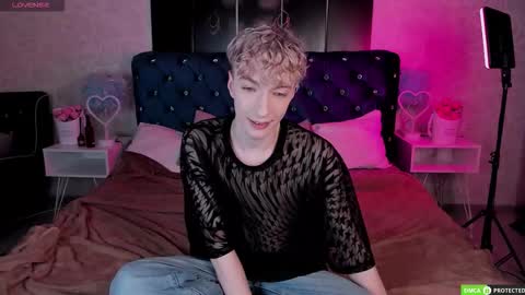 Snapshot of trevorbenson chatting on 11-06-25, 03:18 TrevorBenson online show from 11-06-25, 03:18