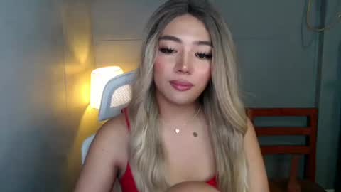 trexie_fucks15 online show from 12-13-25, 09:53