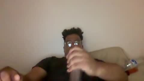 Snapshot of trey0977 chatting on 07-03-26, 06:25 trey0977 online show from 07-03-26, 06:25