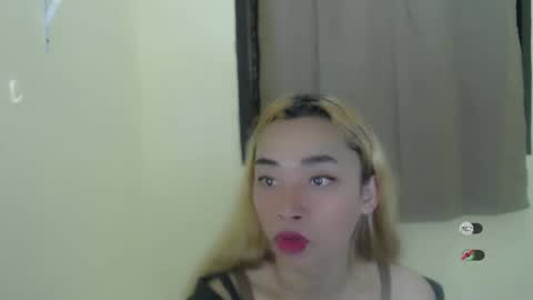 Snapshot of tricia_slut chatting on 02-20-25, 11:31 tricia_slut online show from 02-20-25, 11:31