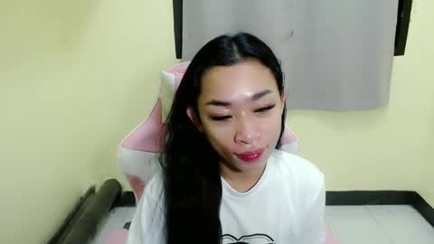 Snapshot of tricia_slut chatting on 03-11-25, 01:59 tricia_slut online show from 03-11-25, 01:59