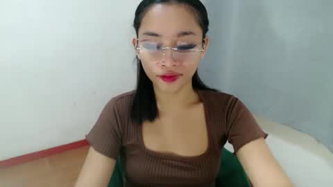 Snapshot of tricia_slut chatting on 09-26-25, 05:00 tricia_slut online show from 09-26-25, 05:00