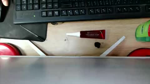 Snapshot of tricia_slut chatting on 10-28-25, 02:37 tricia_slut online show from 10-28-25, 02:37