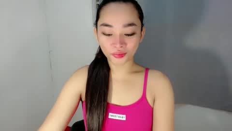 Snapshot of tricia_slut chatting on 11-25-25, 02:44 tricia_slut online show from 11-25-25, 02:44