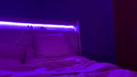 tricie_flor05 online show from 12-01-25, 01:32