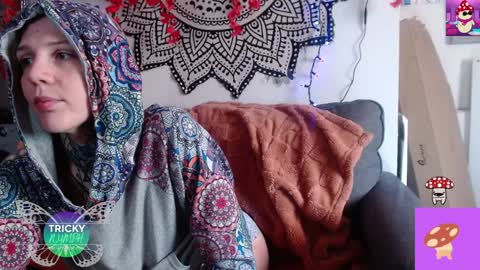 Snapshot of tricky_nymph chatting on 10-08-25, 07:55 Cassie online show from 10-08-25, 07:55