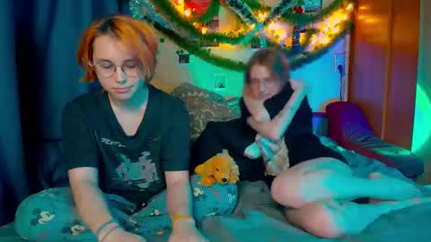 trickykitsune online show from 01-05-26, 06:55