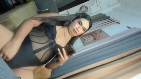 Tricxie online show from 03-07-25, 11:49