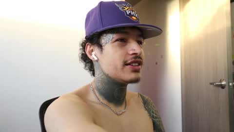 - trieone online show from 09-23-25, 11:02