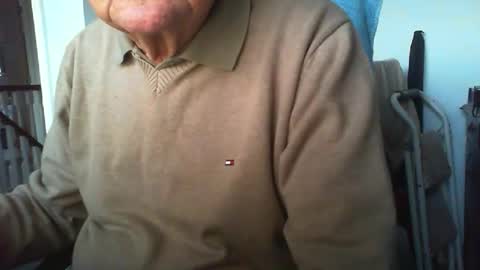 Steve online show from 11-17-25, 03:51