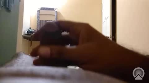 Snapshot of trinislim1868 chatting on 11-19-25, 01:27 Antique-Shirt2516 online show from 11-19-25, 01:27