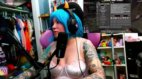 Trin Kat pet online show from 04-14-26, 05:30