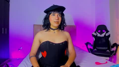 Snapshot of trinydoll chatting on 03-13-26, 01:18 Triny online show from 03-13-26, 01:18