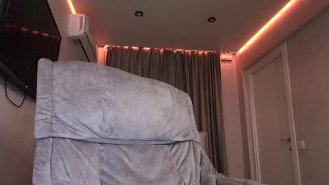 tripleprinces online show from 03-12-25, 06:11