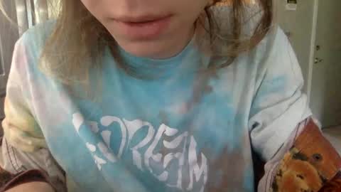 Snapshot of trippybb222 chatting on 09-27-25, 04:12 trippybb222 online show from 09-27-25, 04:12