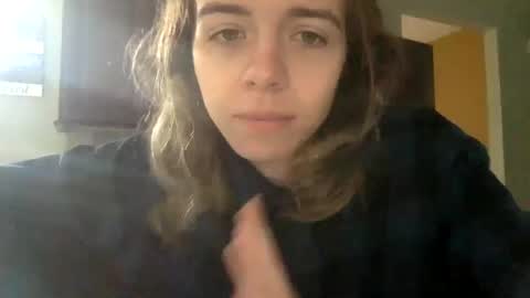 Snapshot of trippybb222 chatting on 10-10-25, 03:22 trippybb222 online show from 10-10-25, 03:22