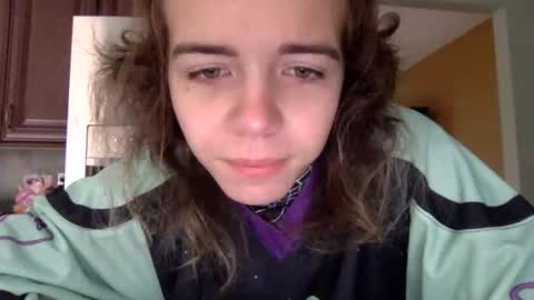 Snapshot of trippybb222 chatting on 10-31-25, 02:07 trippybb222 online show from 10-31-25, 02:07