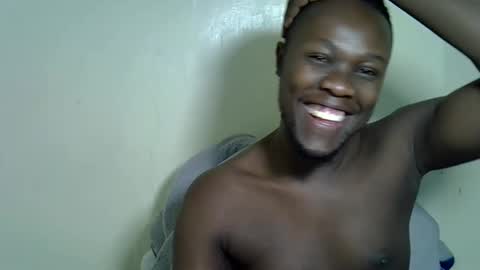 Snapshot of trisbaby3 chatting on 04-24-26, 07:49 Tris6 online show from 04-24-26, 07:49