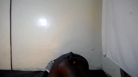 Trisboo5 online show from 01-23-25, 02:07