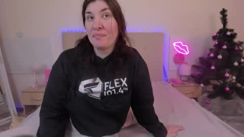 Mia online show from 01-08-26, 06:48