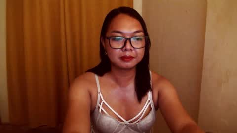 trisha online show from 11-30-25, 04:11