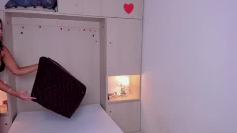 TRISHA online show from 03-25-26, 04:29