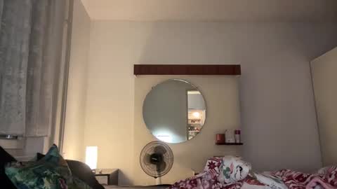 Triton online show from 09-10-25, 12:38