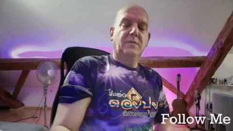 Triton online show from 05-18-26, 03:57