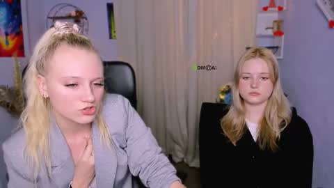 Snapshot of trixy_melison chatting on 03-12-26, 11:38 Trixy online show from 03-12-26, 11:38