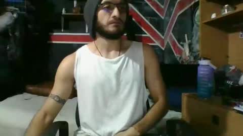 Snapshot of trizquelmen chatting on 01-23-25, 11:48 Andrew online show from 01-23-25, 11:48