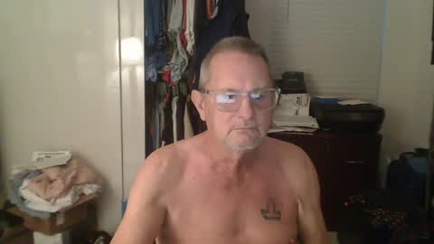 Snapshot of troffer1020 chatting on 01-13-25, 10:56 Troffer online show from 01-13-25, 10:56