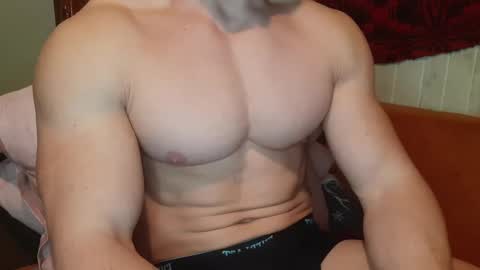 Troncq online show from 02-26-25, 07:31