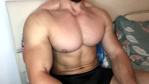 Troncq online show from 09-26-25, 07:40