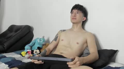 Snapshot of troy_rouge chatting on 03-03-26, 11:16 Troy online show from 03-03-26, 11:16