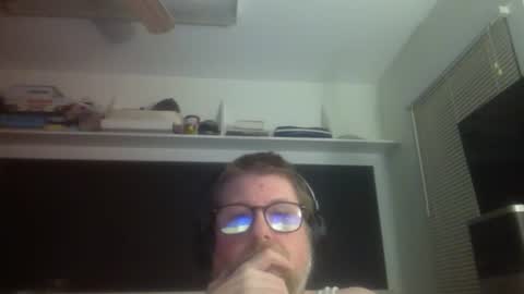 HandicappedLaugher online show from 07-18-26, 04:38