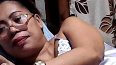 emily online show from 10-10-25, 01:21