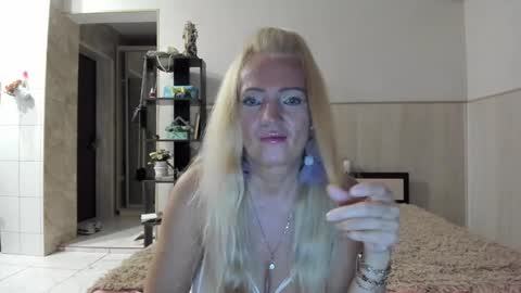 Fox online show from 09-24-25, 04:54