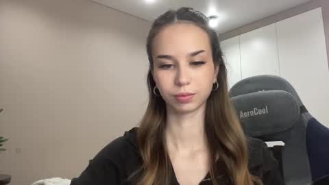 tryme_muse online show from 12-20-25, 05:20