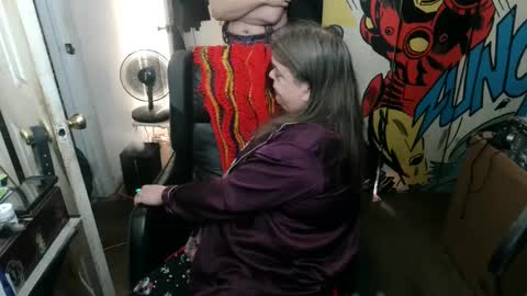 Anne online show from 03-12-25, 10:37