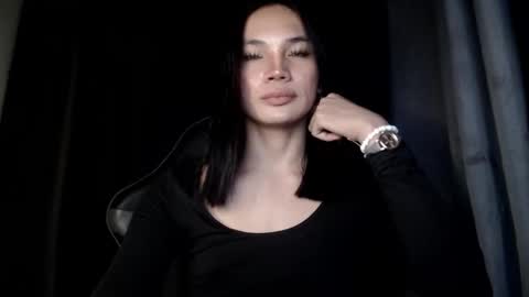 Snapshot of ts_athisa chatting on 11-17-25, 05:52 ts_athisa online show from 11-17-25, 05:52