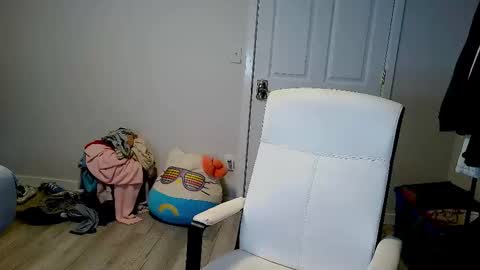 Day online show from 02-17-26, 01:51