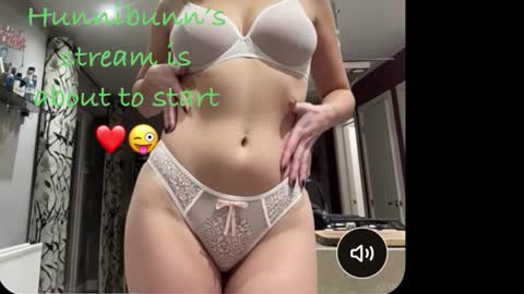 Snapshot of ts_hunnibunn chatting on 03-14-26, 12:21 Hunnibun online show from 03-14-26, 12:21