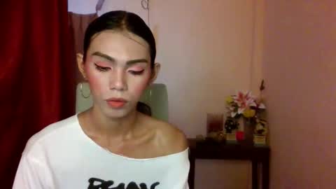 Snapshot of ts_marla chatting on 02-13-26, 12:12 marla online show from 02-13-26, 12:12